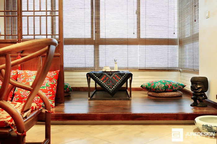 怡湖花庭 閑云雅居中式范