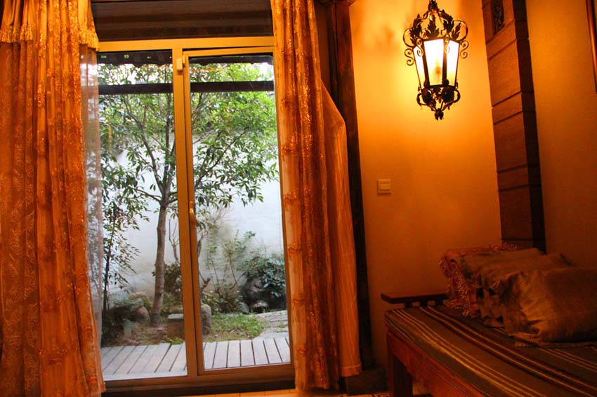 雁字回時 月滿西樓 宏村一品更樓