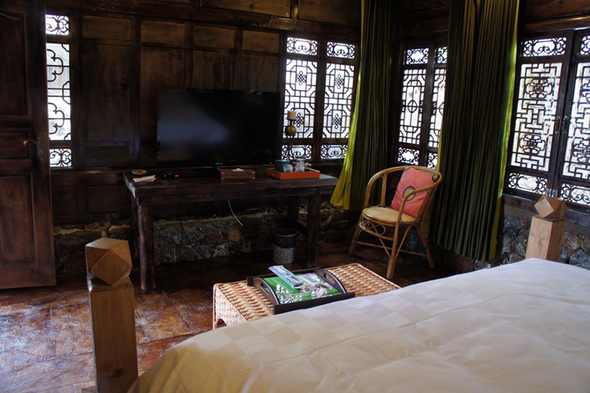 圣地氣息 云南香格里拉花間堂圣地藝術空間