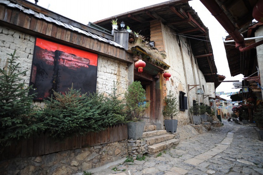 圣地氣息 云南香格里拉花間堂圣地藝術空間