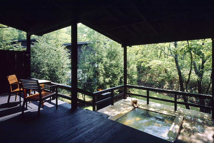 體驗私人的自由感覺 日本阿蘇瀬之本溫泉旅館